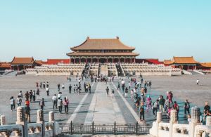 China Trade Dispute Threatens German Automakers